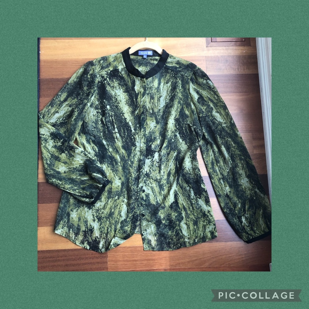 Vivienne Tam flowy blouse 8/10